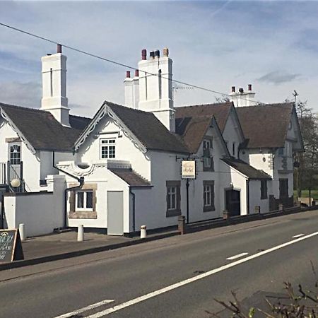 The Boars Head Hotel Sudbury  Exteriér fotografie